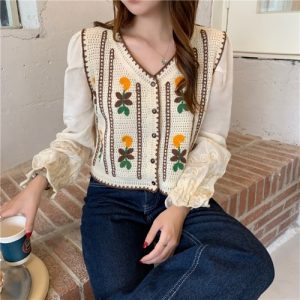 Embroidered Flowers Knitted Long-Sleeved Shirts